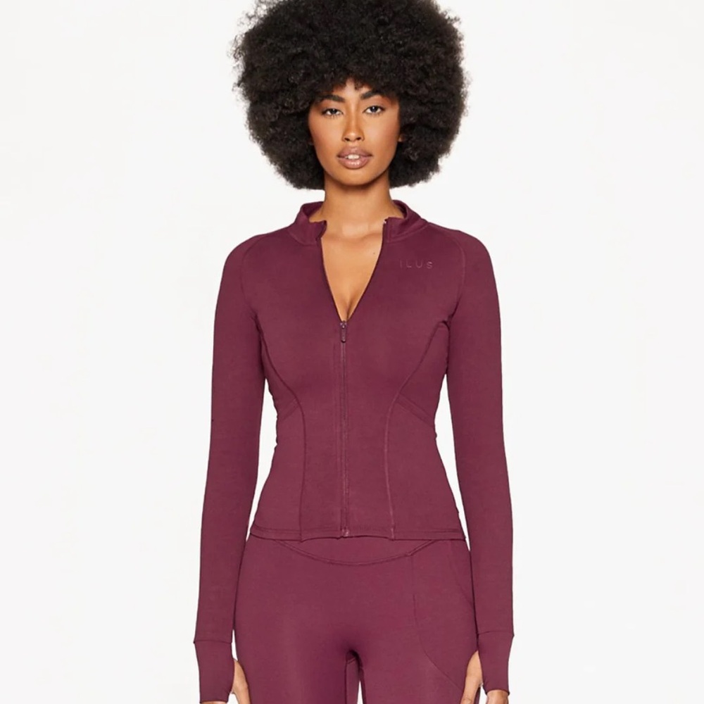 Ilus label Bordeaux Full Zip Up Jacket